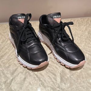 PRADA sneakers. Black leather. Size 38.